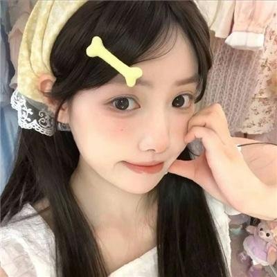 黑料女配霸榜热搜